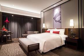 Wyndham Grand Yangon Hotel