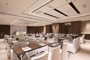 Wyndham Grand Yangon Hotel