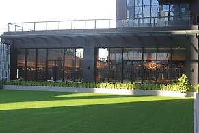 Wyndham Grand Yangon Hotel