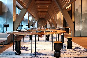 Wyndham Grand Yangon Hotel