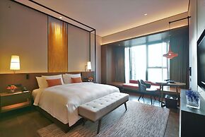 Wyndham Grand Yangon Hotel