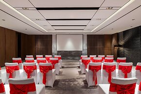 Wyndham Grand Yangon Hotel