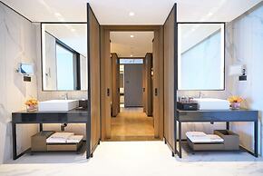 Wyndham Grand Yangon Hotel