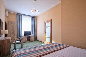 AZIMUT Hotel Prometey Nebug Tuapse