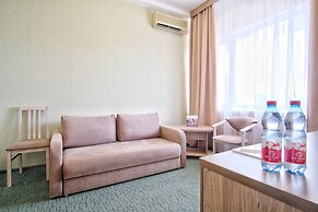 AZIMUT Hotel Prometey Nebug Tuapse