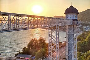 AZIMUT Hotel Prometey Nebug Tuapse