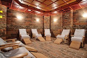 AZIMUT Hotel Prometey Nebug Tuapse