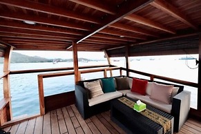 Samara II Liveaboard