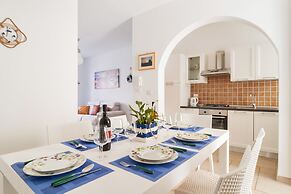 Lido Marini Seahouse