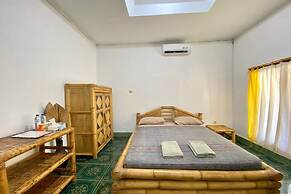 Duyung Rooms and Resto