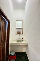 Duyung Rooms and Resto