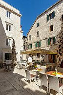 Luxury Apartment Matkovic