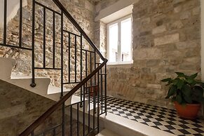 Luxury Apartment Matkovic