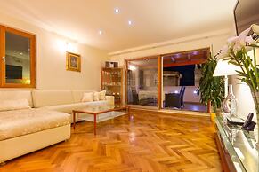 Luxury Apartment Matkovic