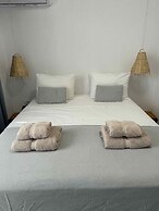 Geo & Art Boutique Hotel