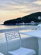 Geo & Art Boutique Hotel