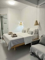 Geo & Art Boutique Hotel