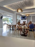 Geo & Art Boutique Hotel