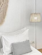 Geo & Art Boutique Hotel