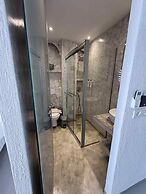 Geo & Art Boutique Hotel