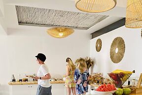 Geo & Art Boutique Hotel