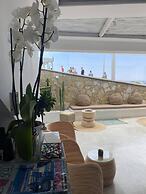 Geo & Art Boutique Hotel