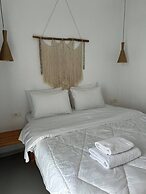 Geo & Art Boutique Hotel