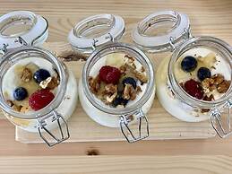 Geo & Art Boutique Hotel