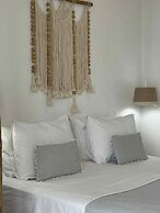 Geo & Art Boutique Hotel