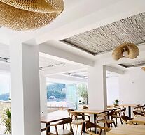 Geo & Art Boutique Hotel