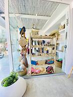 Geo & Art Boutique Hotel