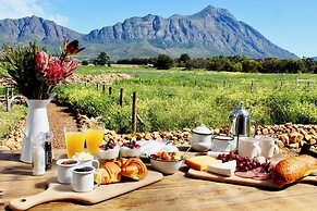 Duikersdrift Winelands Country Escape