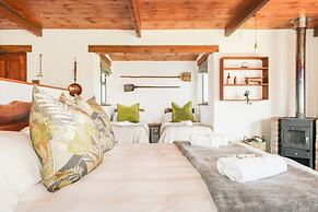 Duikersdrift Winelands Country Escape