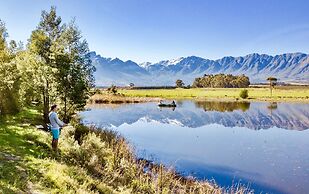 Duikersdrift Winelands Country Escape