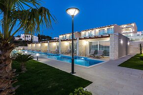 Sun and Sea Plus Resort Hotel