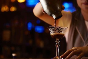 THE LIVELY FUKUOKA HAKATA