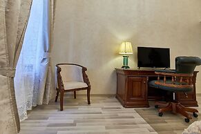 Presidential Apartment In The  Old Town Square