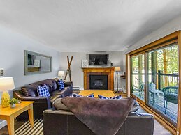 Inner Circle 3 1 Bedroom Condo by RedAwning