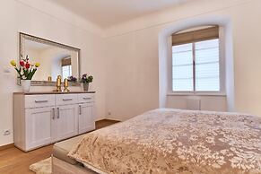 Charles Bridge Royal Apartment