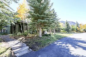 Snowcreek #887 2 Bedroom Condo by RedAwning