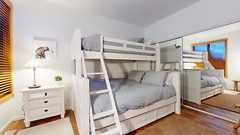 Snowcreek #887 2 Bedroom Condo by RedAwning