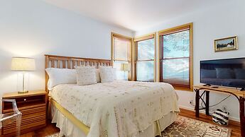 Snowcreek #887 2 Bedroom Condo by RedAwning