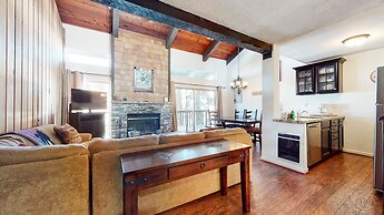 Chamonix #94 3 Bedroom Condo by RedAwning