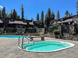 Chamonix #94 3 Bedroom Condo by RedAwning