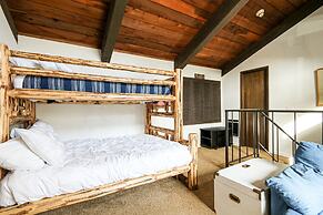 Chamonix #94 3 Bedroom Condo by RedAwning