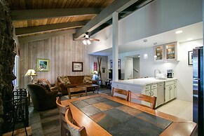 Sunshine Village 104 Beautiful, Convenient, and Close to it all by Red