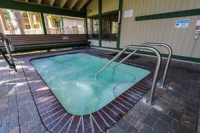 Sunshine Village 104 Beautiful, Convenient, and Close to it all by Red