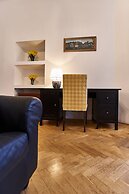 Old Town Square Royal Apartment