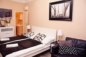 Wenceslas Square Apartment