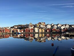Skaftö Hotell Villa Lönndal, Grundsund